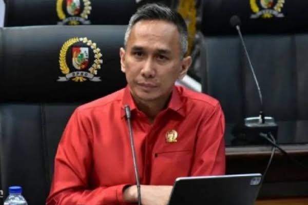 Wakil Ketua Komisi III DPRD Kota Pekanbaru, Tekad Abidin (foto/int)